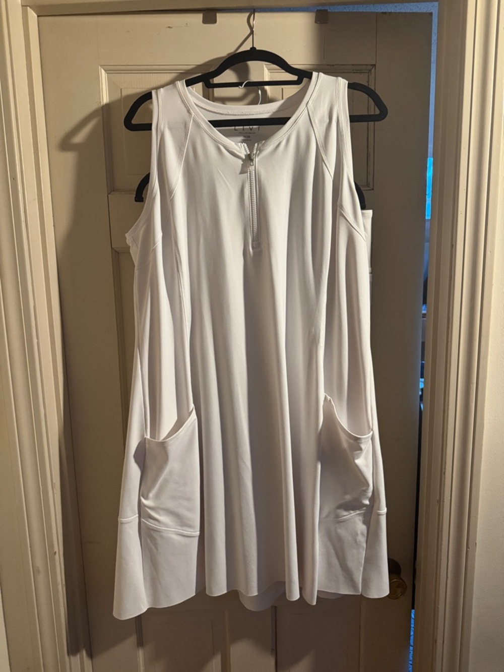 White Sleeveless Zip-Front A-Line ⛳️ or Tennis 🎾 Dress with Pockets